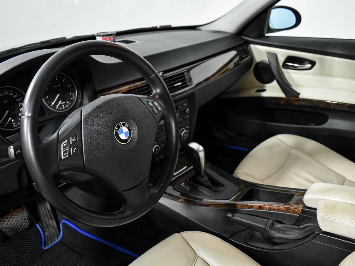 Купить BMW 3 серии с пробегом. Фото: #8