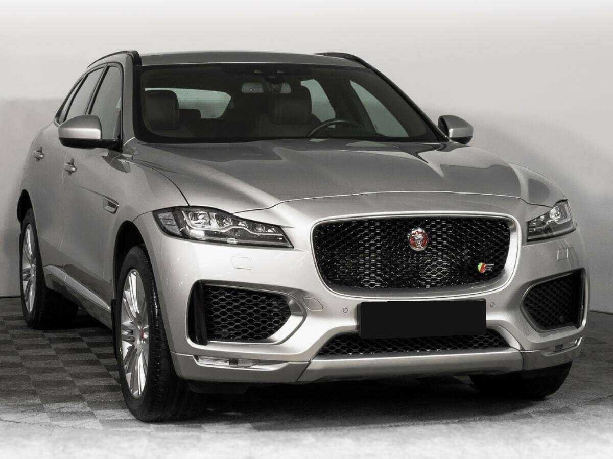 Купить Jaguar F-Pace с пробегом. Фото: #2