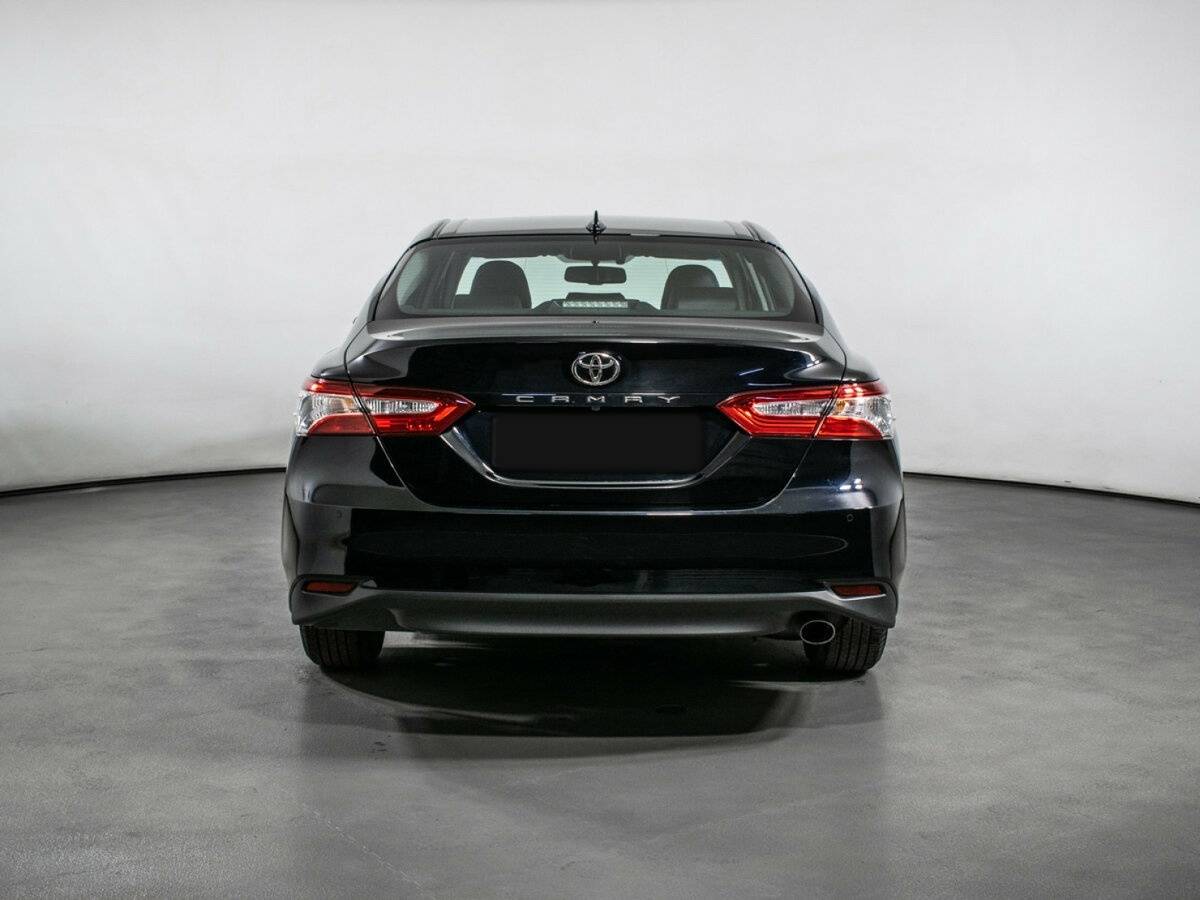 Купить Toyota Camry с пробегом. Фото: #5