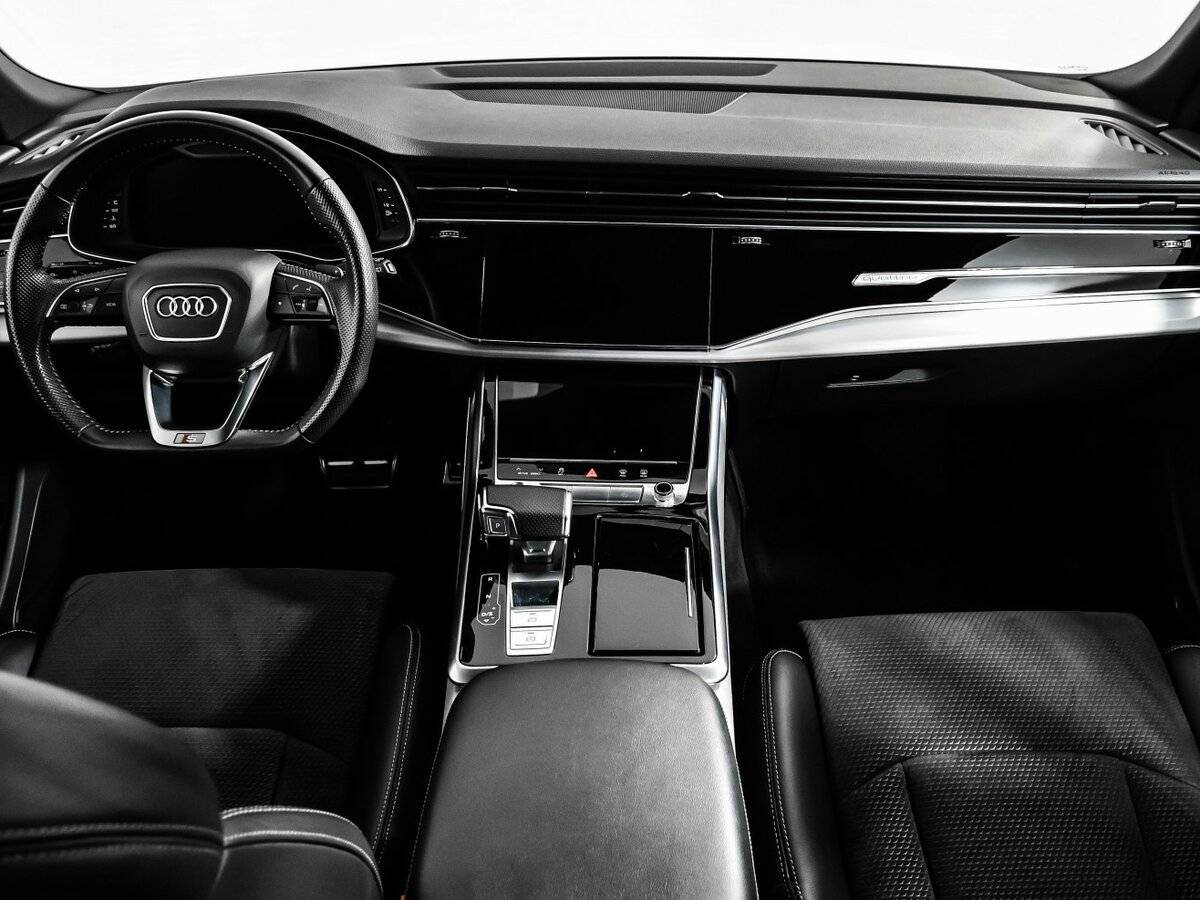 Купить Audi Q8 с пробегом. Фото: #10