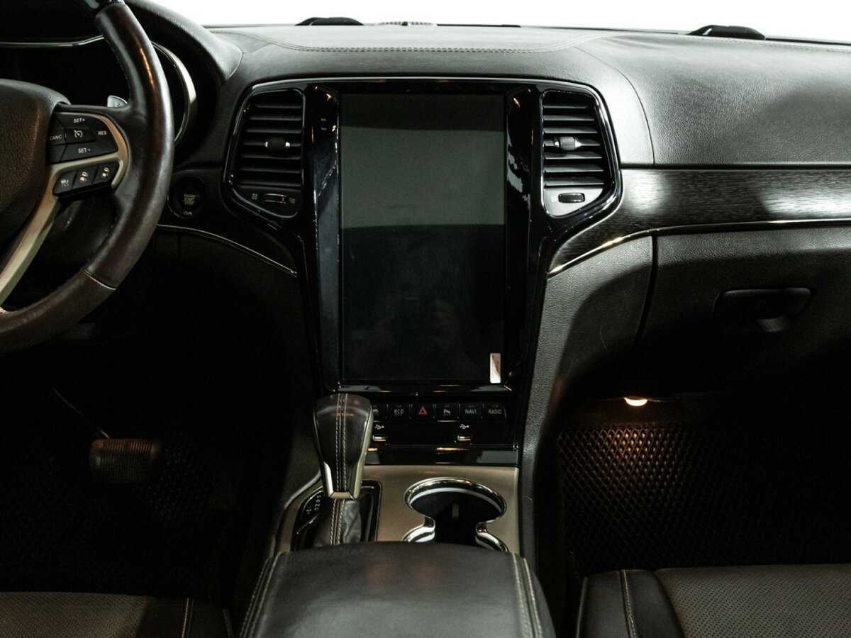 Купить Jeep Grand Cherokee с пробегом. Фото: #13