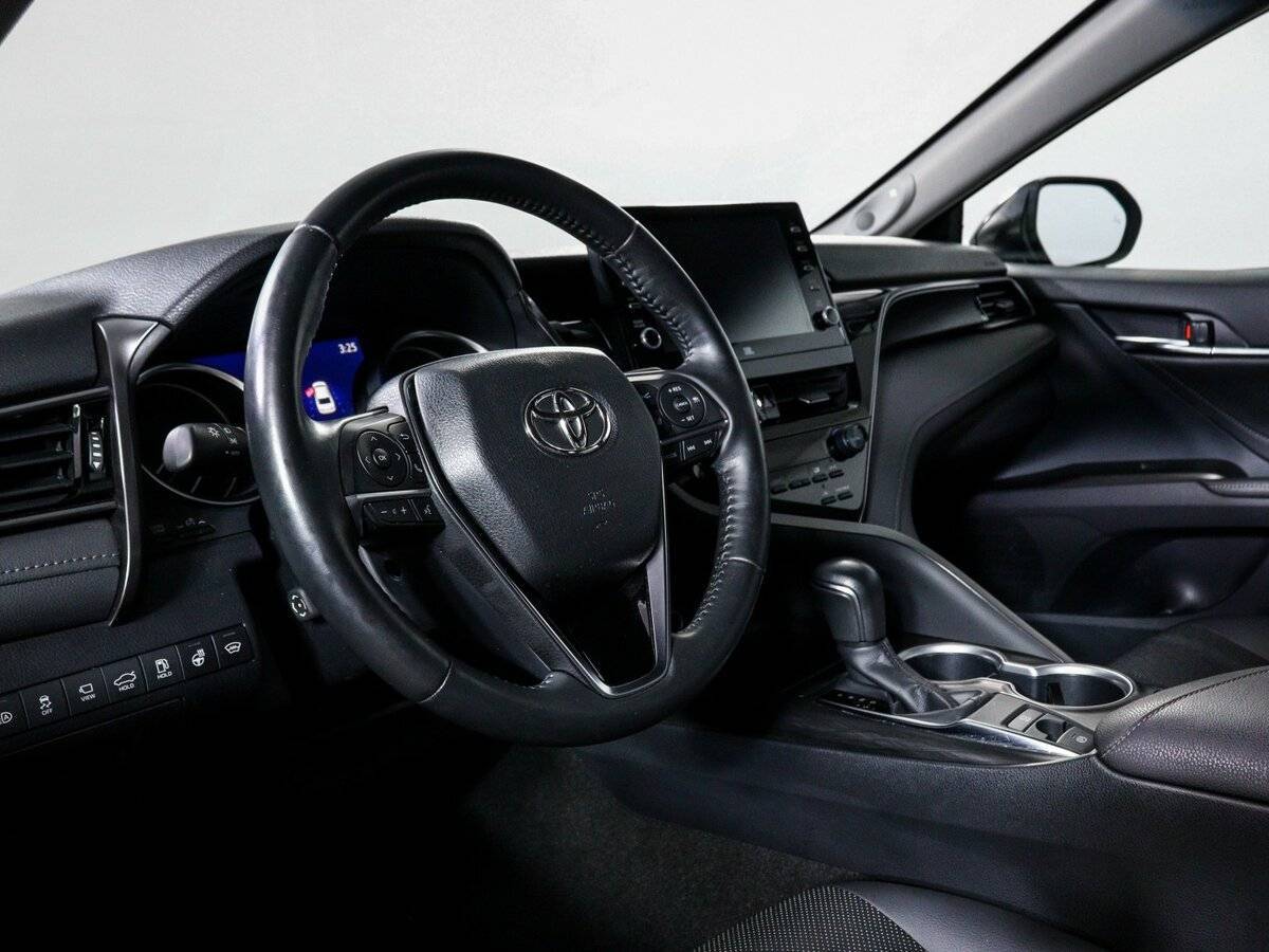 Купить Toyota Camry с пробегом. Фото: #12