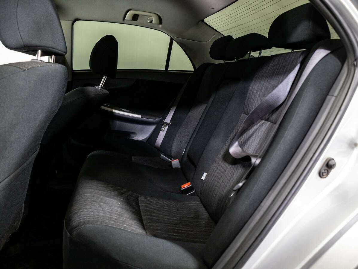 Купить Toyota Corolla с пробегом. Фото: #9