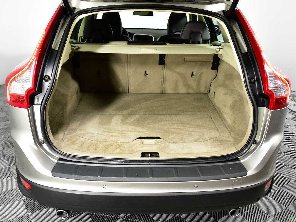 Купить Volvo XC60 с пробегом. Фото: #14