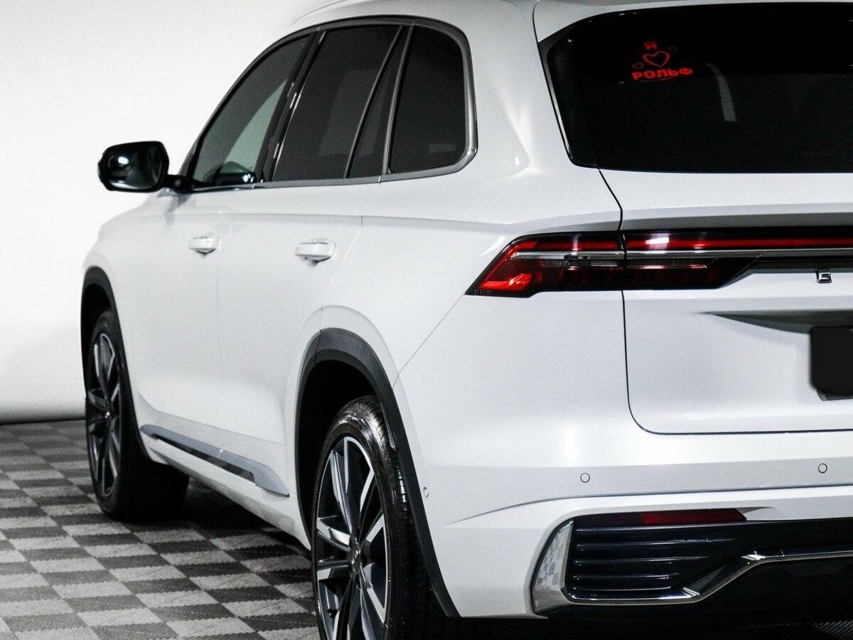 Купить Geely Monjaro с пробегом. Фото: #19
