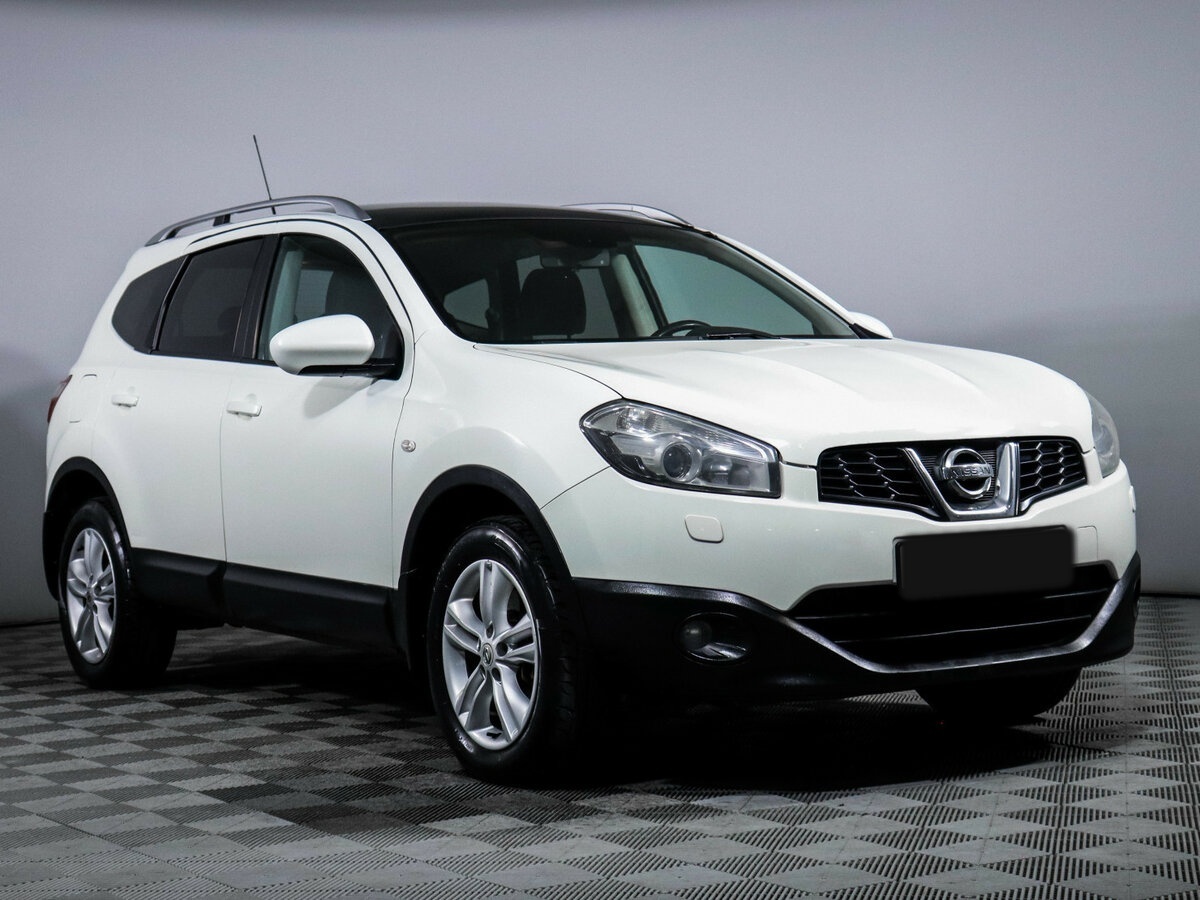 Купить Nissan Qashqai+2 с пробегом. Фото: #1