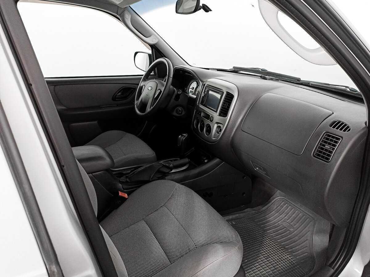 Купить Ford Escape с пробегом. Фото: #8