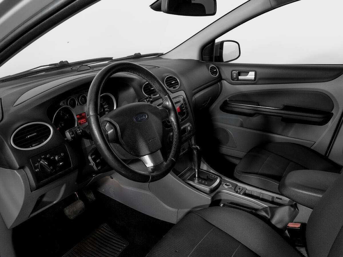 Купить Ford Focus с пробегом. Фото: #14