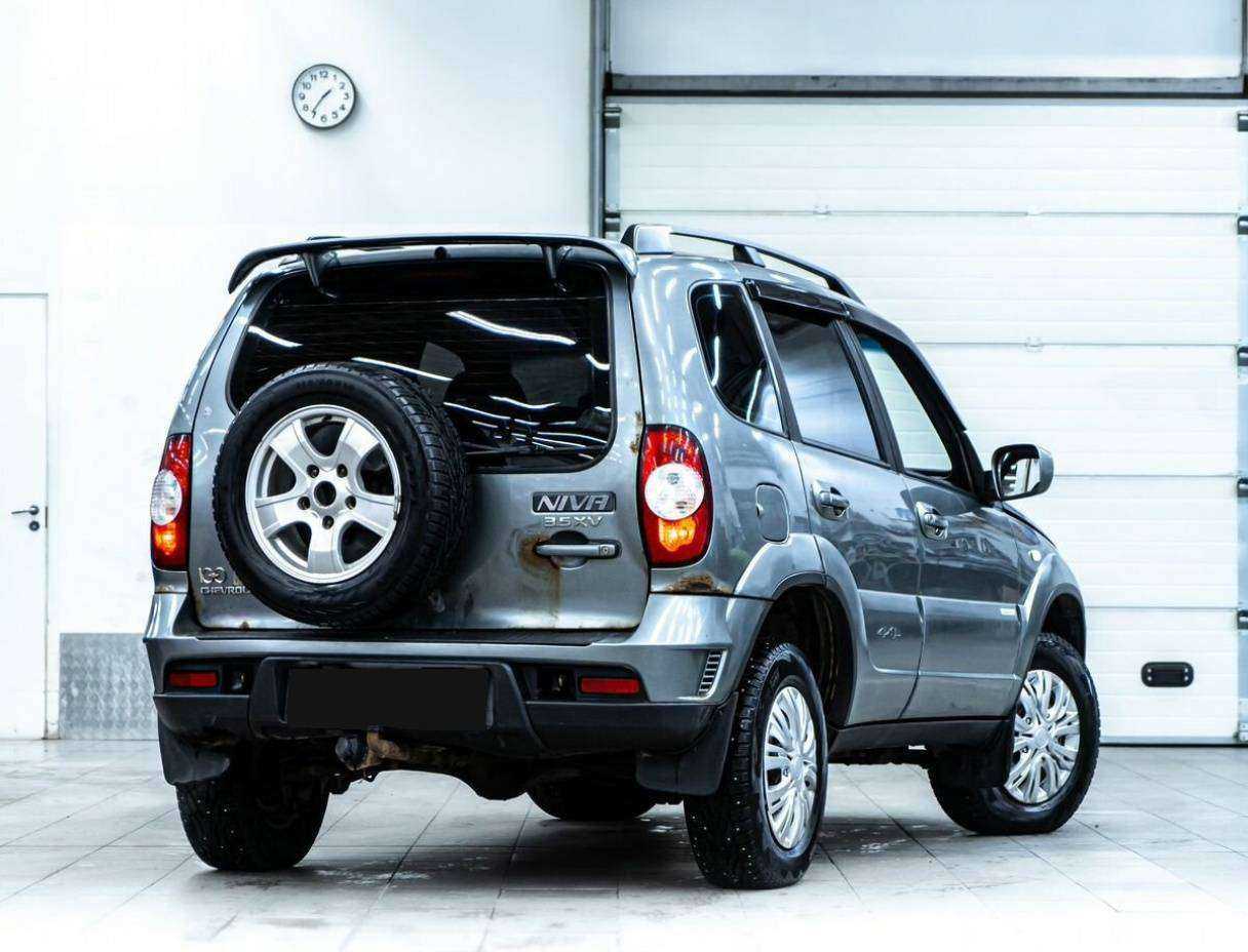 Купить Chevrolet Niva с пробегом. Фото: #2