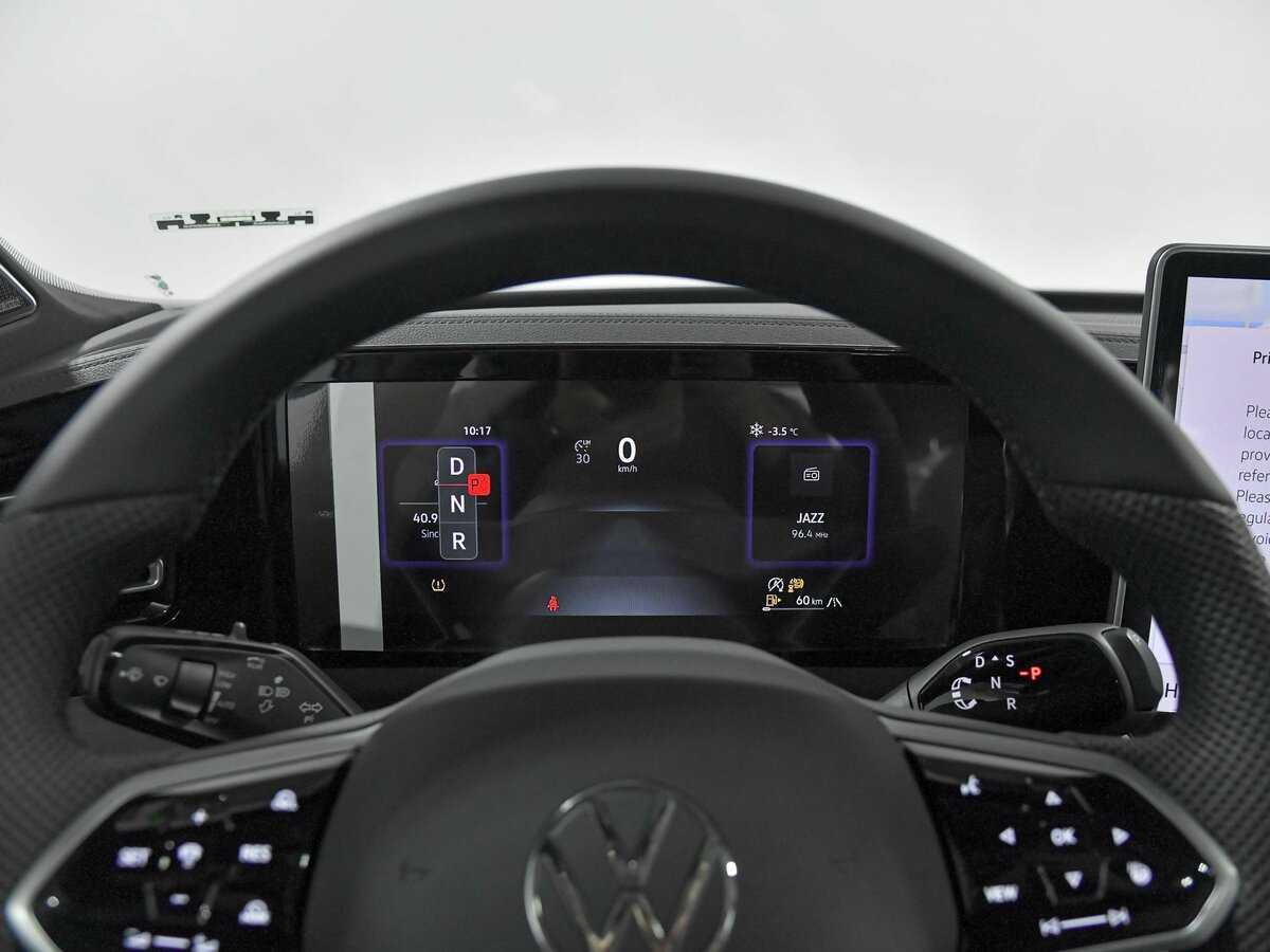 Купить Volkswagen Tiguan с пробегом. Фото: #6