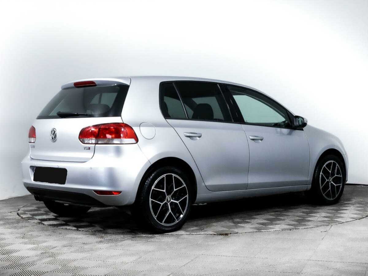 Купить Volkswagen Golf с пробегом. Фото: #3