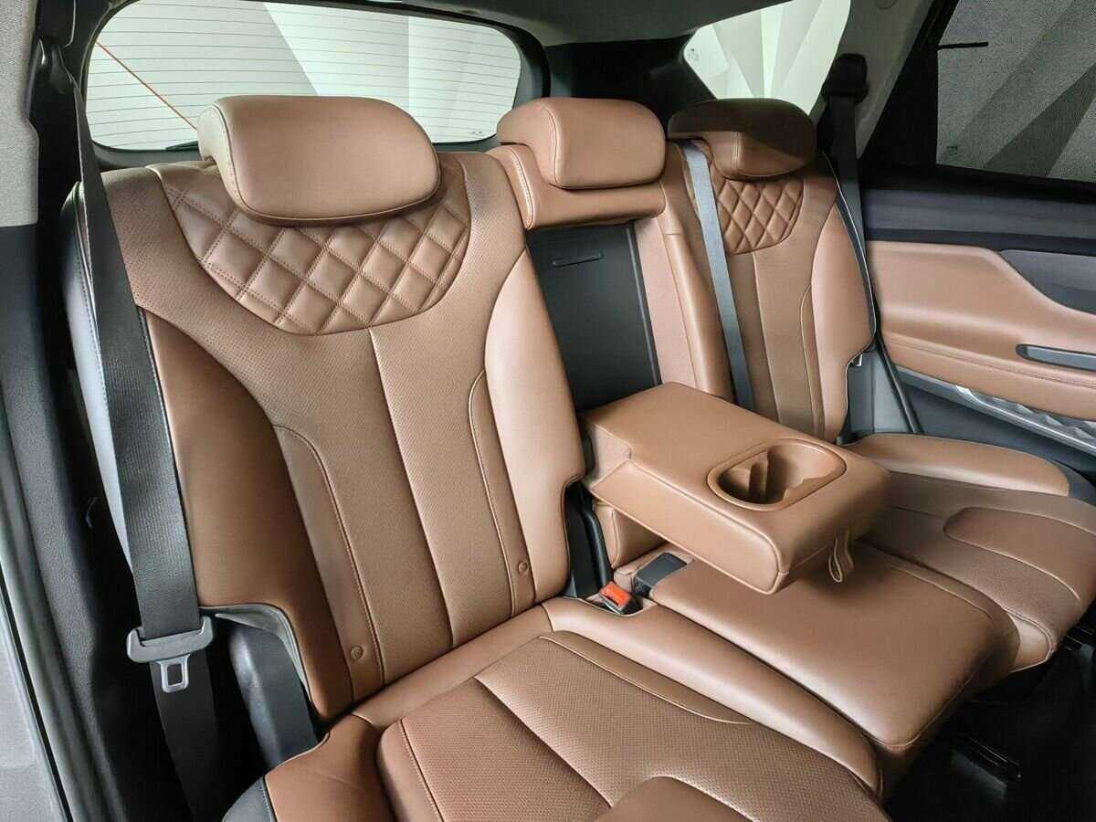 Купить Hyundai Santa Fe с пробегом. Фото: #12