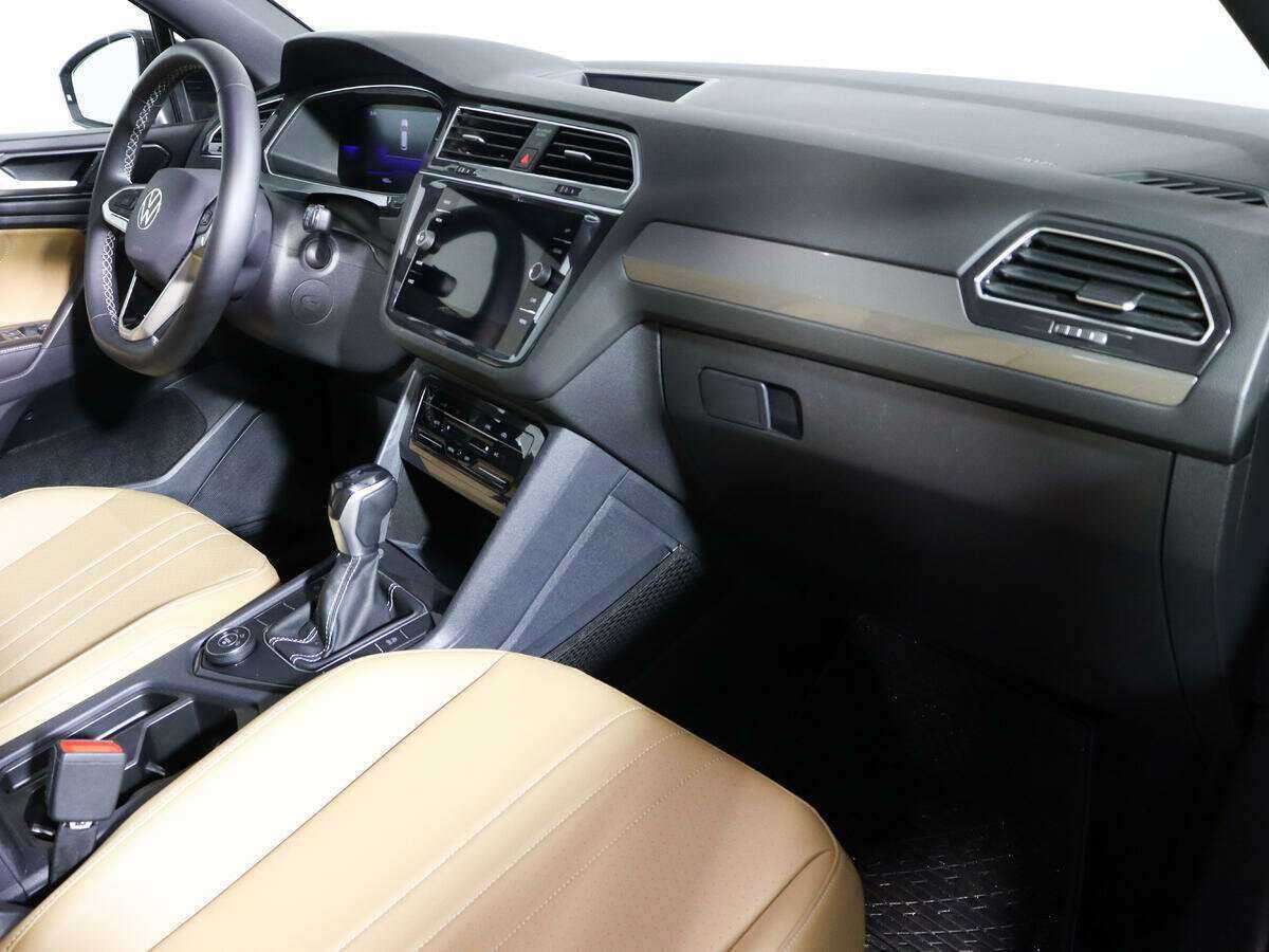 Купить Volkswagen Tiguan с пробегом. Фото: #5
