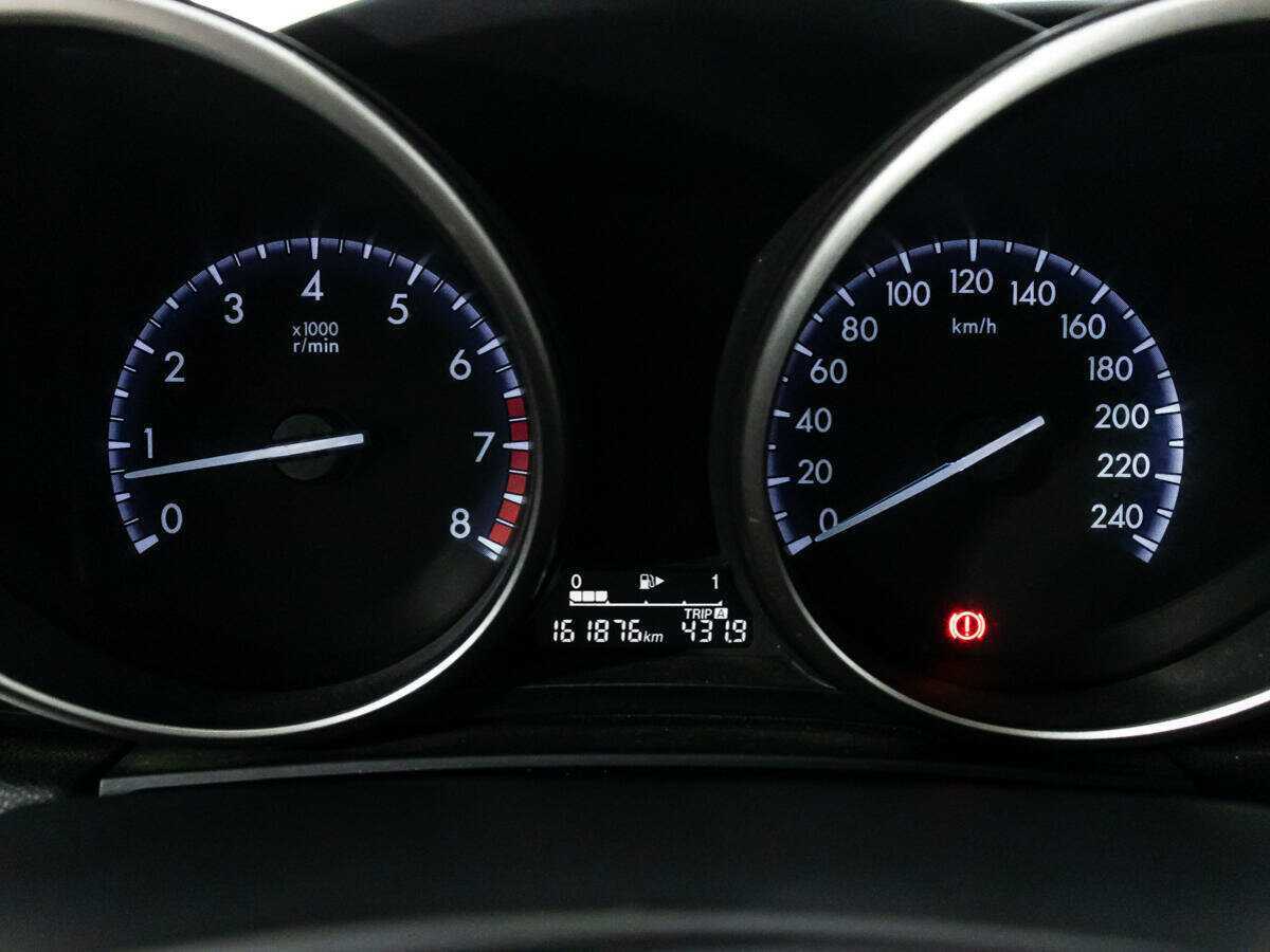 Купить Mazda 3 с пробегом. Фото: #11