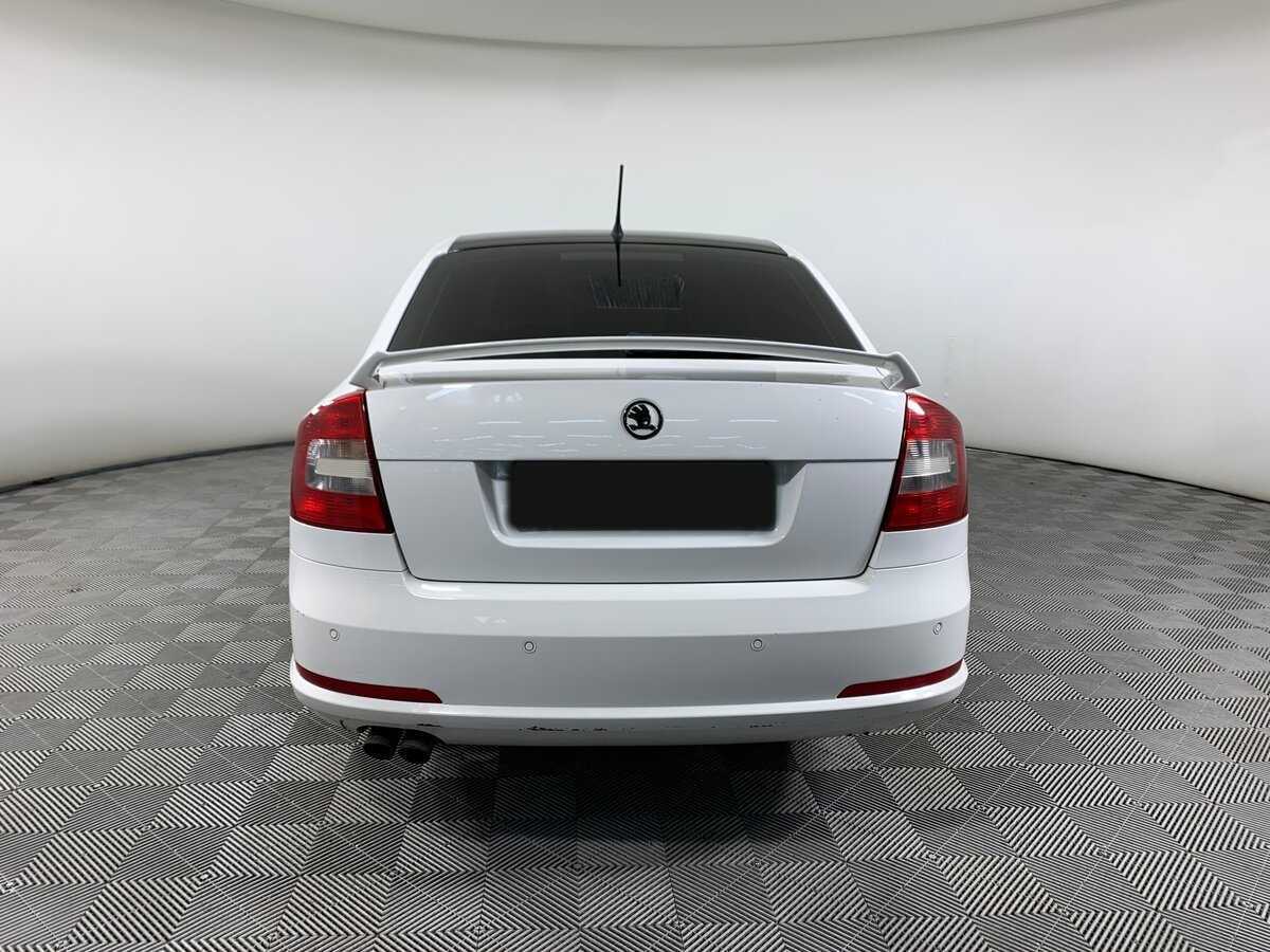 Купить Skoda Octavia RS с пробегом. Фото: #4