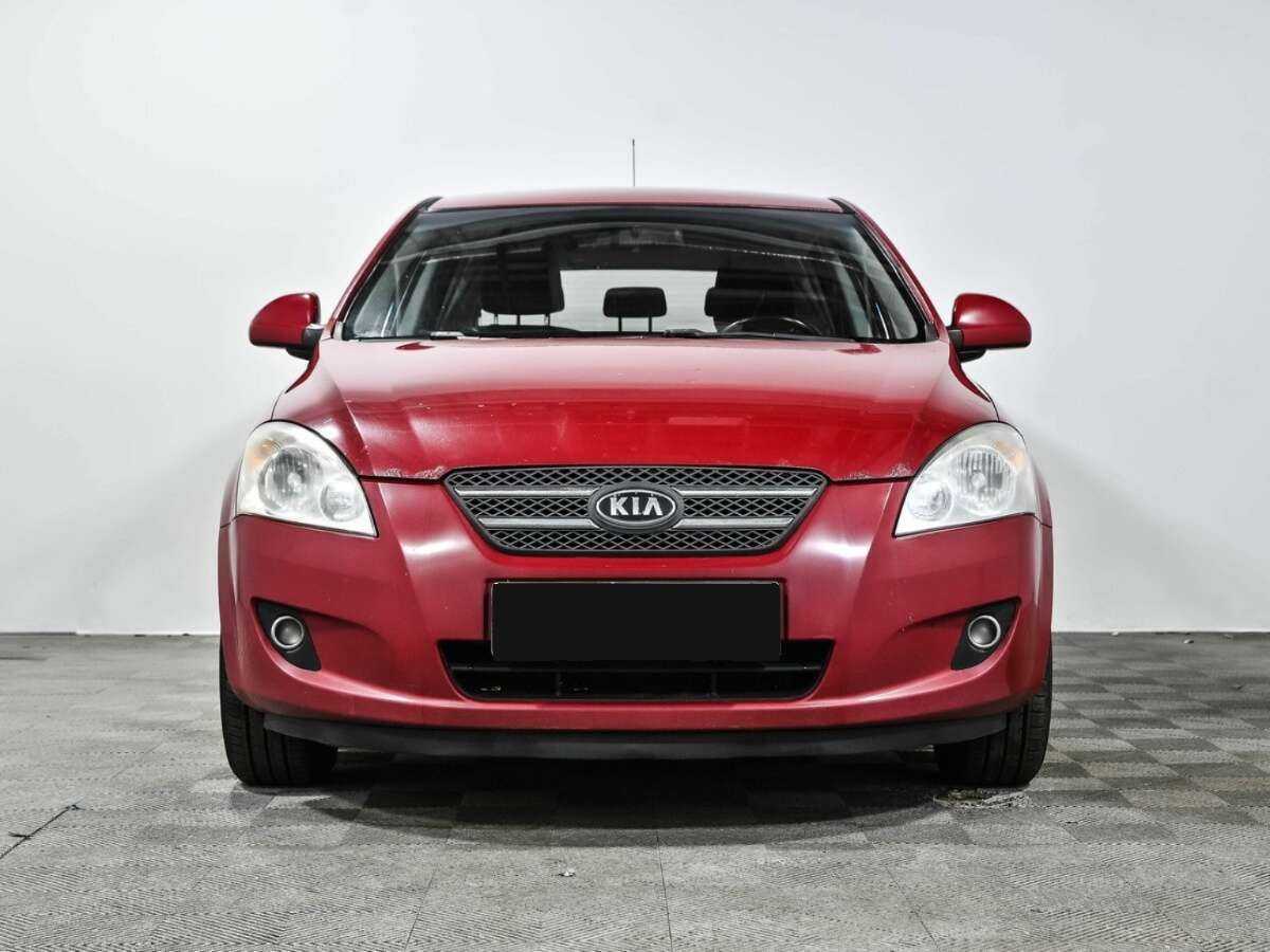 Купить Kia Ceed с пробегом. Фото: #1