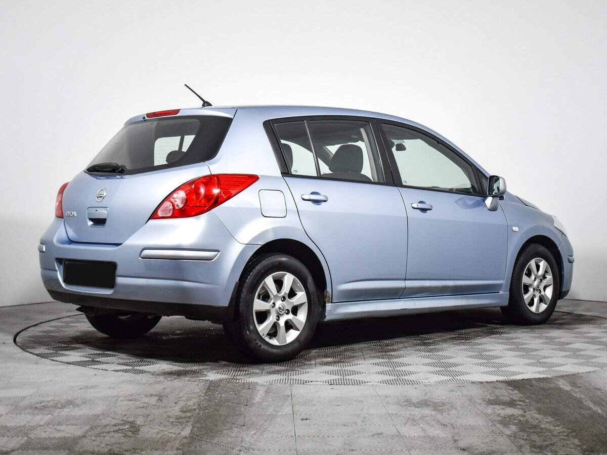 Купить Nissan Tiida с пробегом. Фото: #4