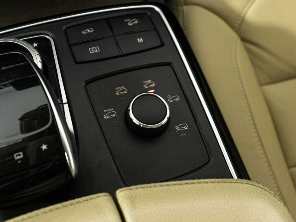 Купить Mercedes-Benz GLS с пробегом. Фото: #20