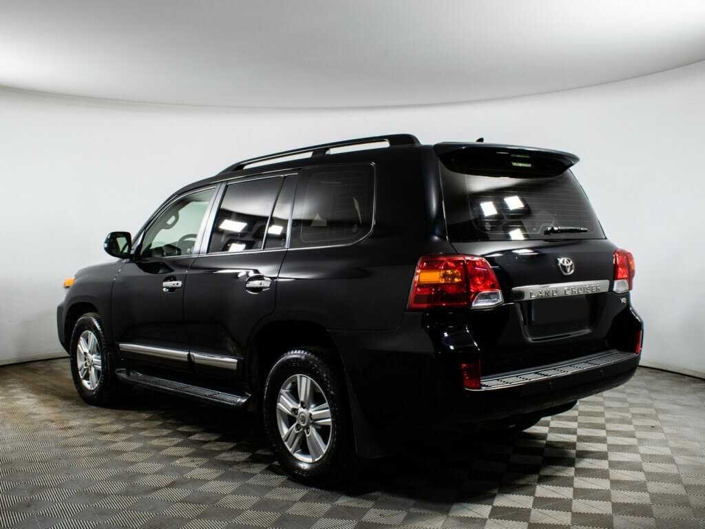 Купить Toyota Land Cruiser с пробегом. Фото: #6