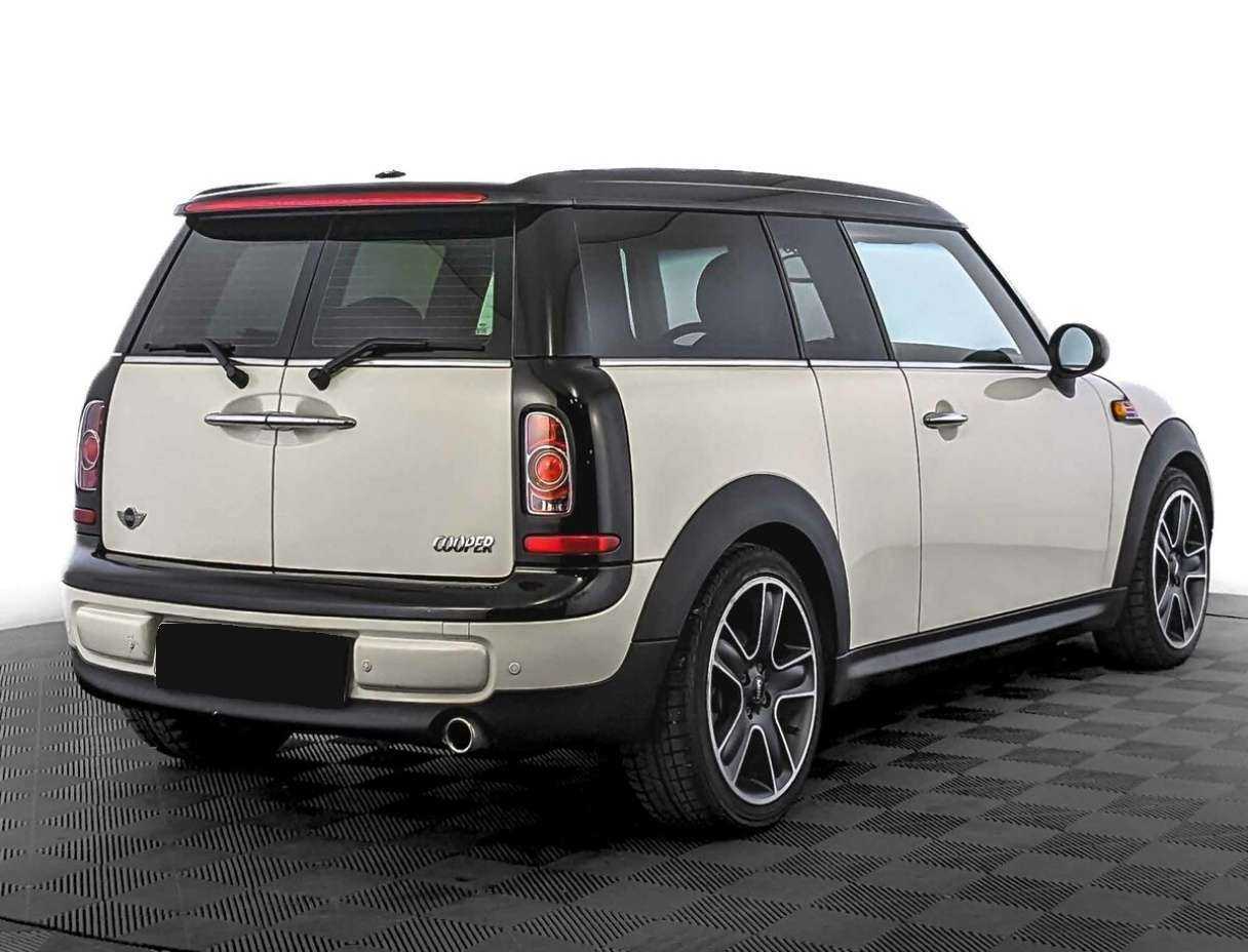 Купить Mini Clubman с пробегом. Фото: #4