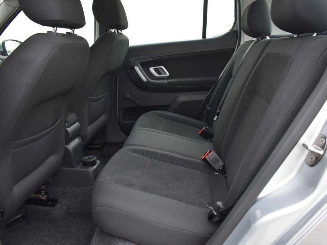 Купить Skoda Fabia с пробегом. Фото: #9