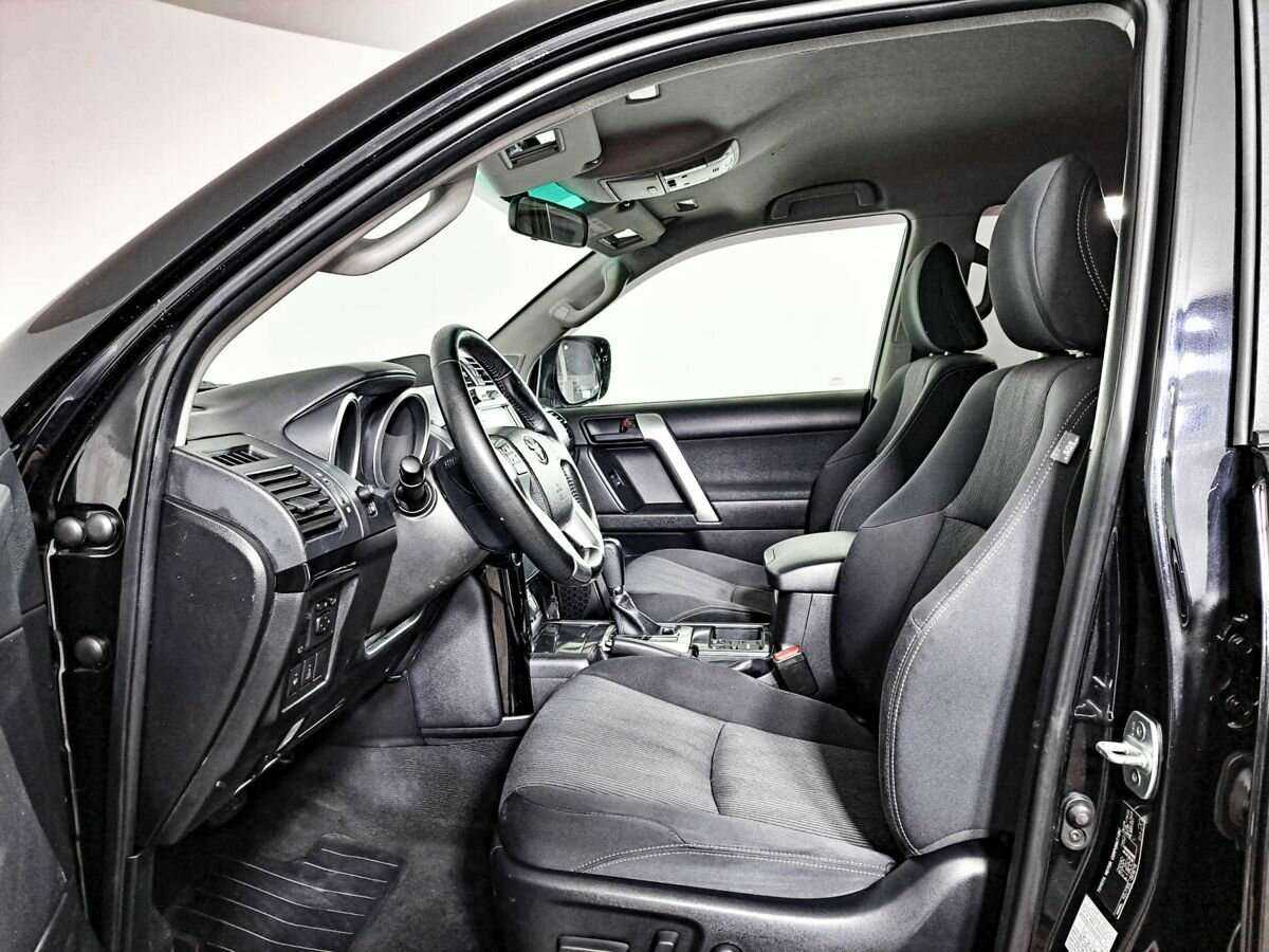 Купить Toyota Land Cruiser Prado с пробегом. Фото: #13