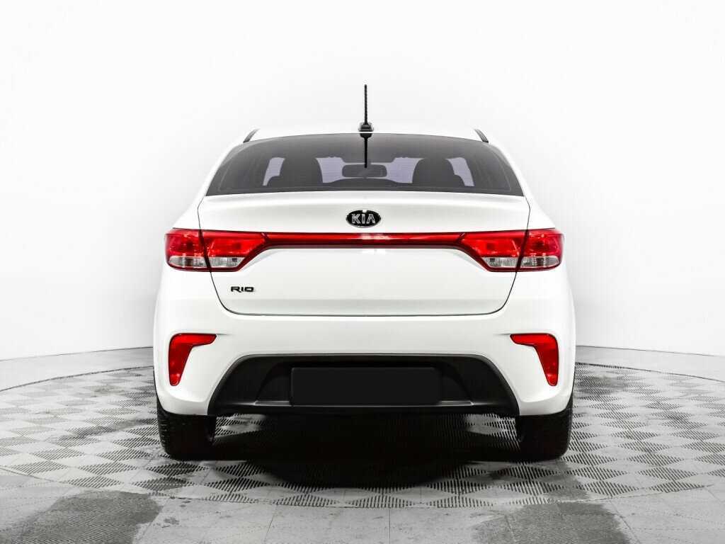 Купить Kia Rio с пробегом. Фото: #5