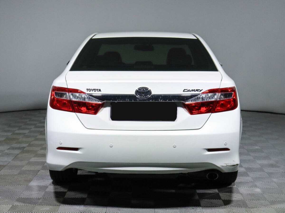 Купить Toyota Camry с пробегом. Фото: #5