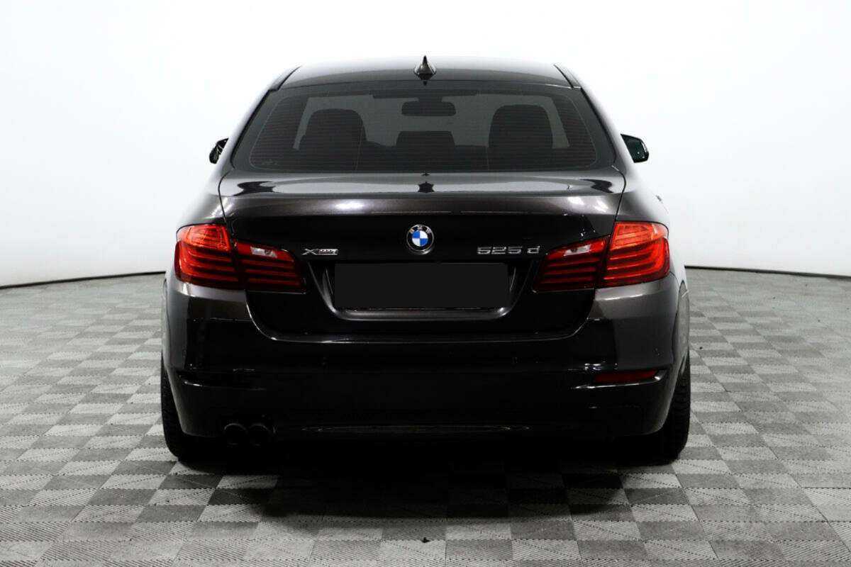 Купить BMW 5 серии с пробегом. Фото: #4