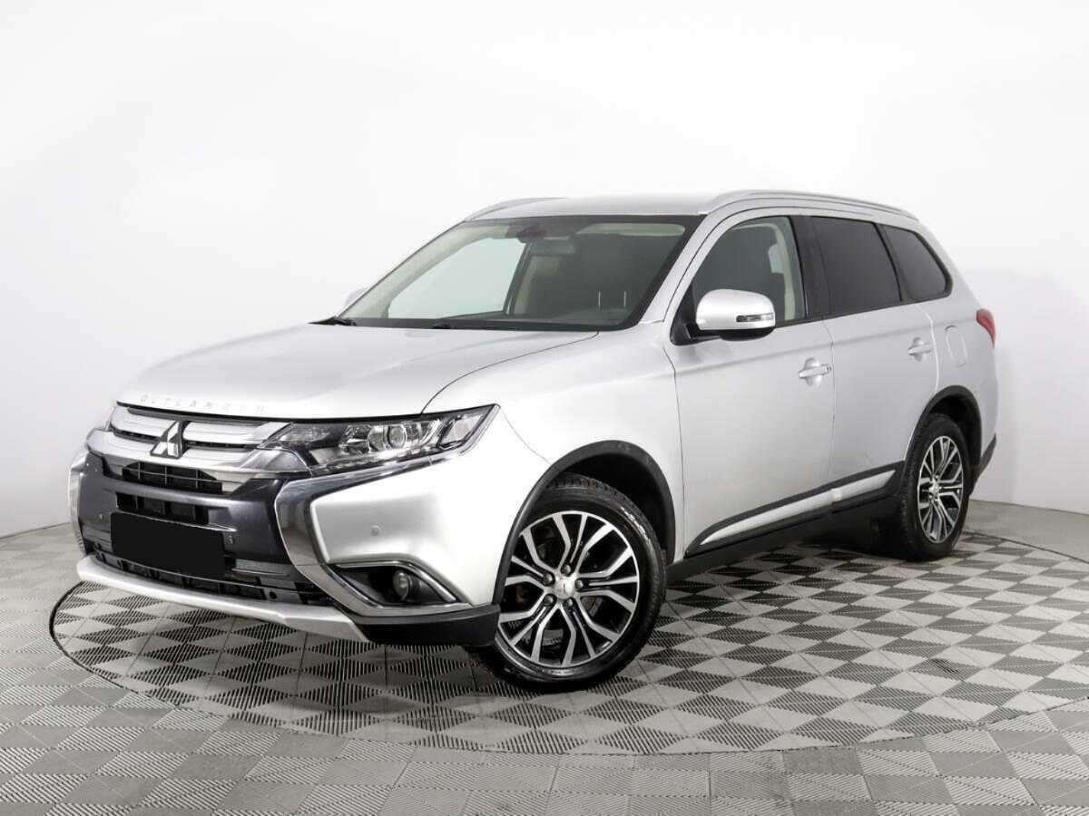 Купить Mitsubishi Outlander с пробегом. Посмотреть фото