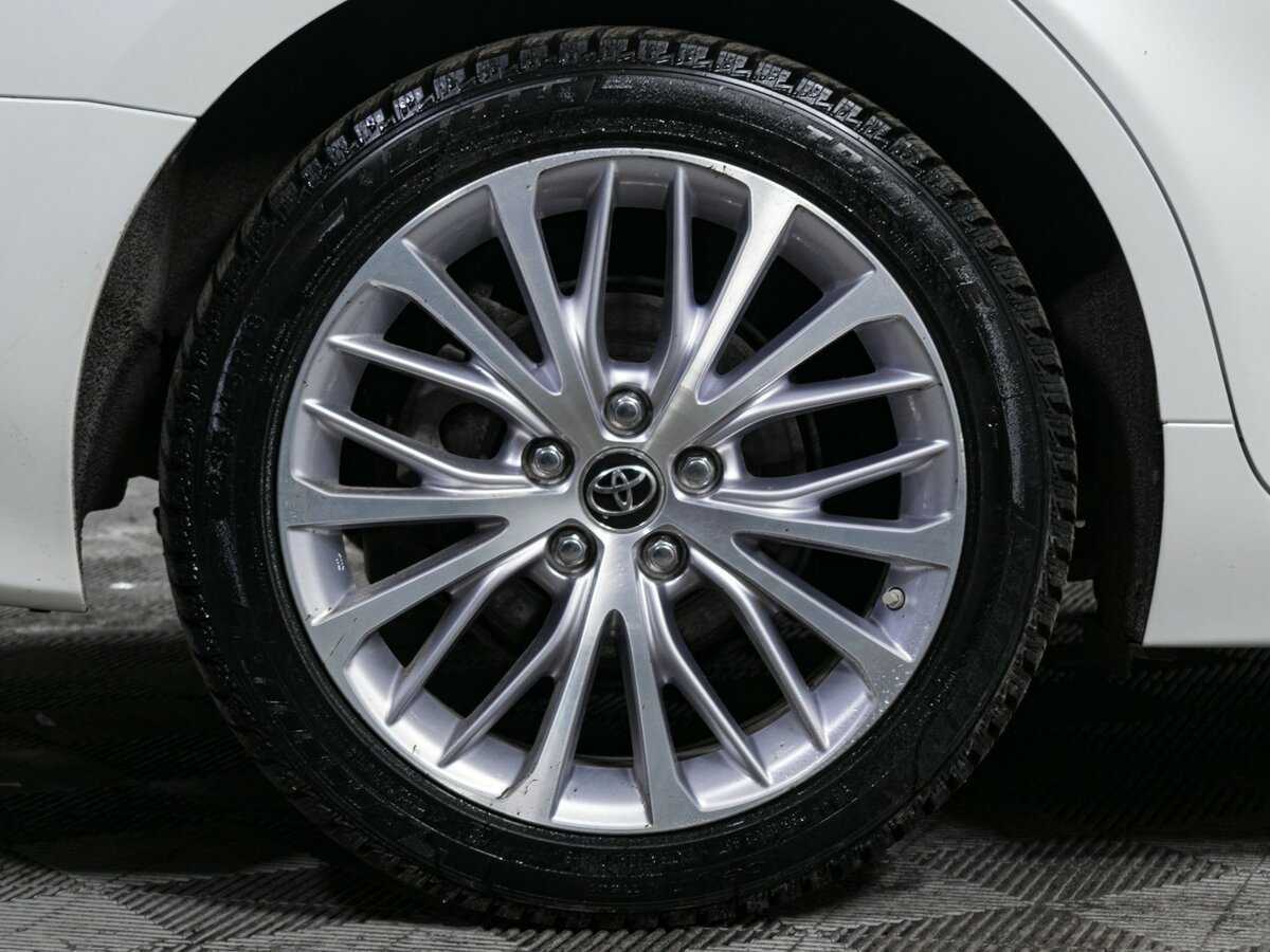 Купить Toyota Camry с пробегом. Фото: #22