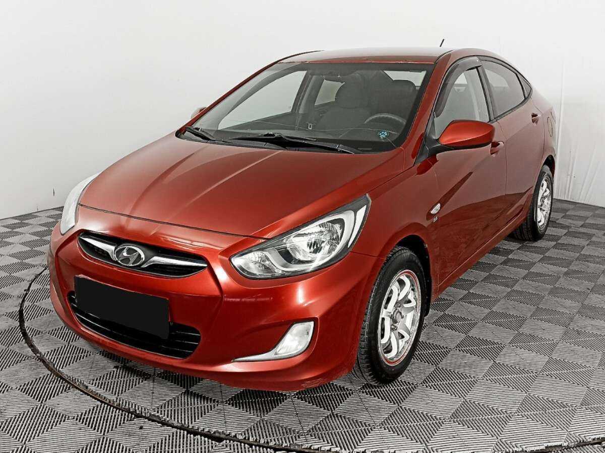 Купить Hyundai Solaris с пробегом. Фото: #0