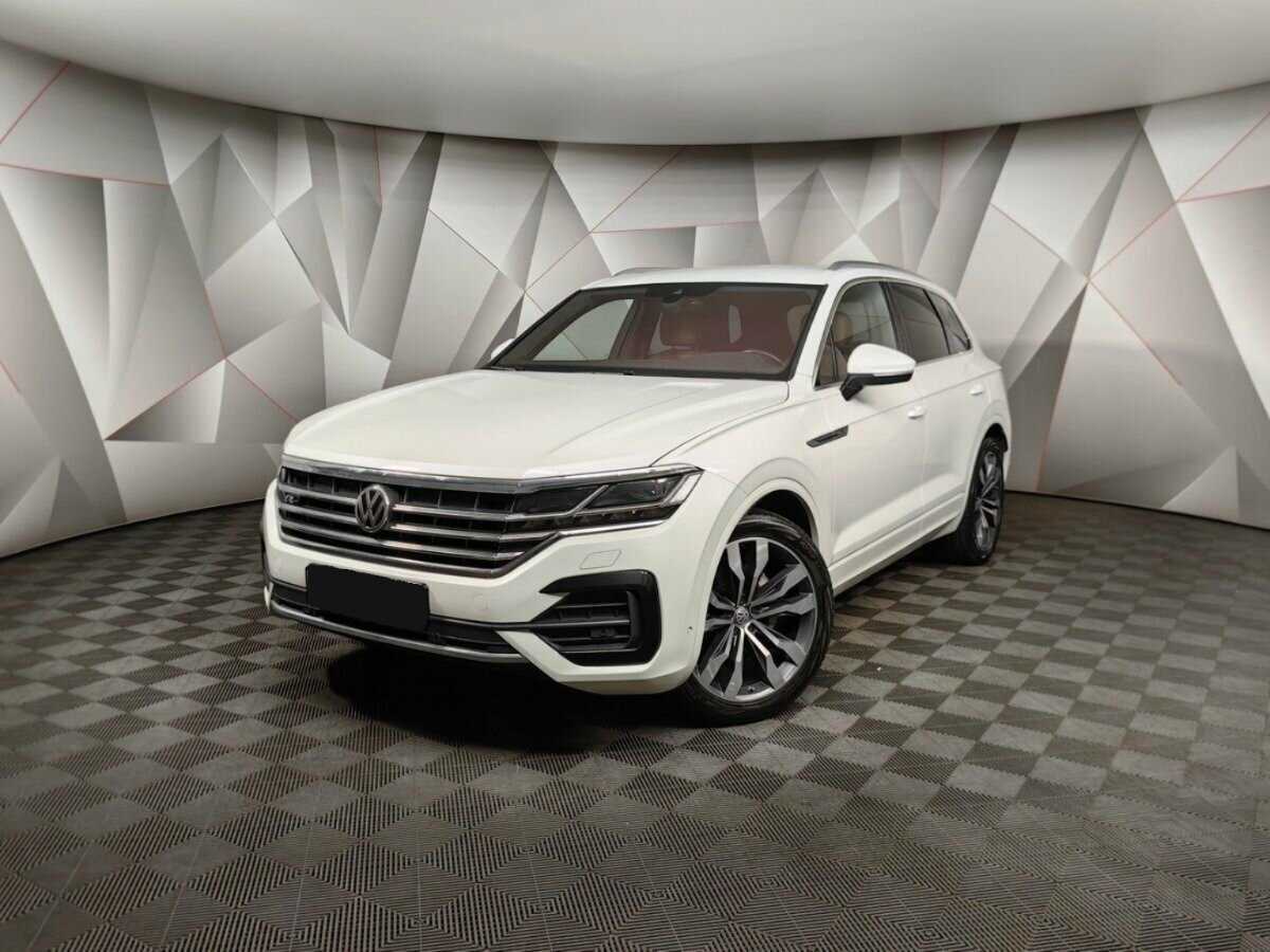 Купить Volkswagen Touareg с пробегом. Фото: #0
