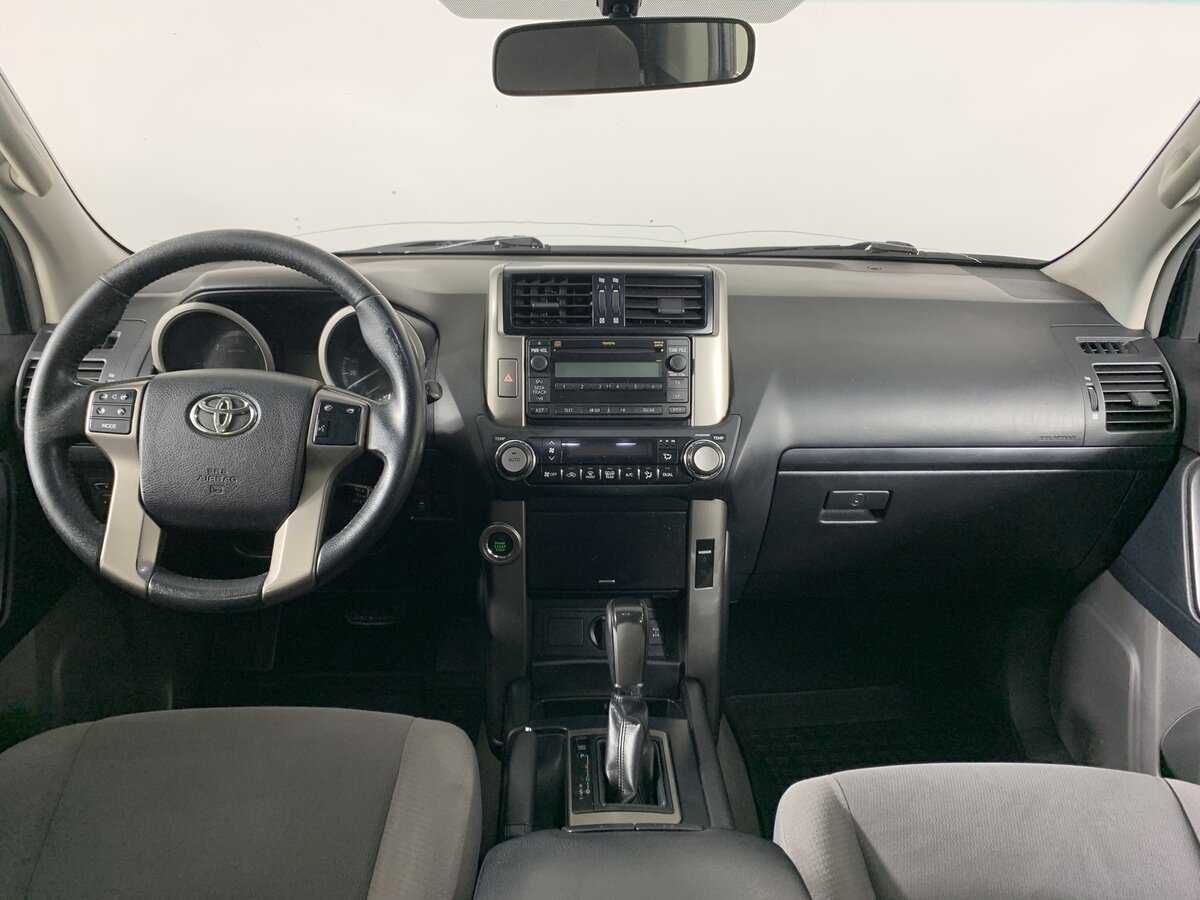 Купить Toyota Land Cruiser Prado с пробегом. Фото: #12