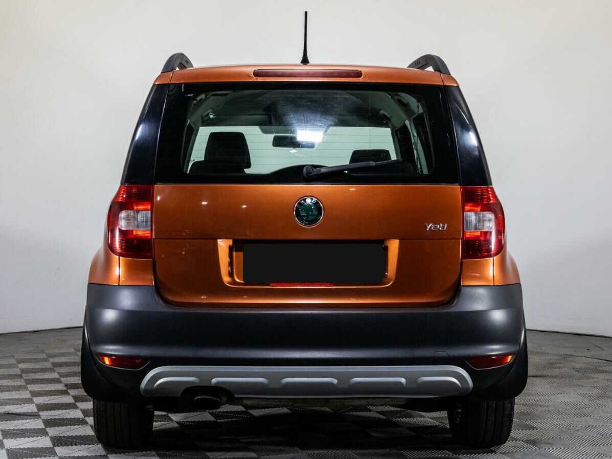 Купить Skoda Yeti с пробегом. Фото: #4