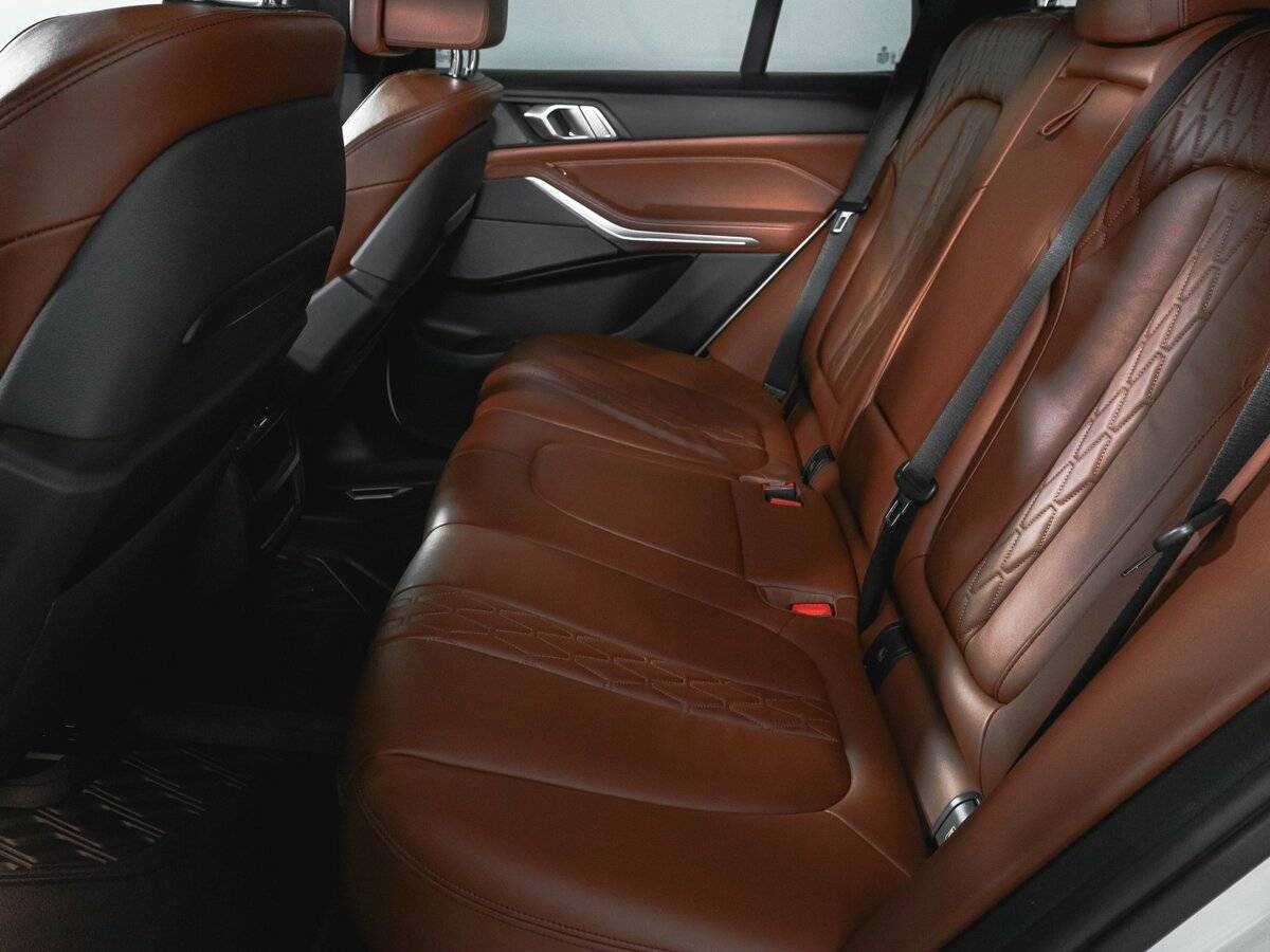 Купить BMW X5 с пробегом. Фото: #9