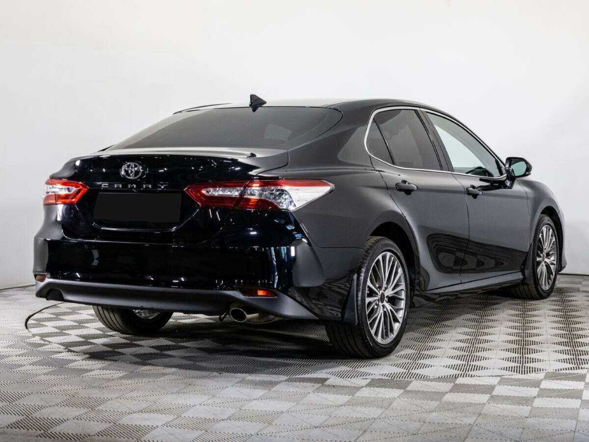 Купить Toyota Camry с пробегом. Фото: #3