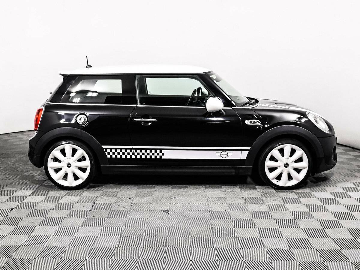 Купить Mini Hatch с пробегом. Фото: #3