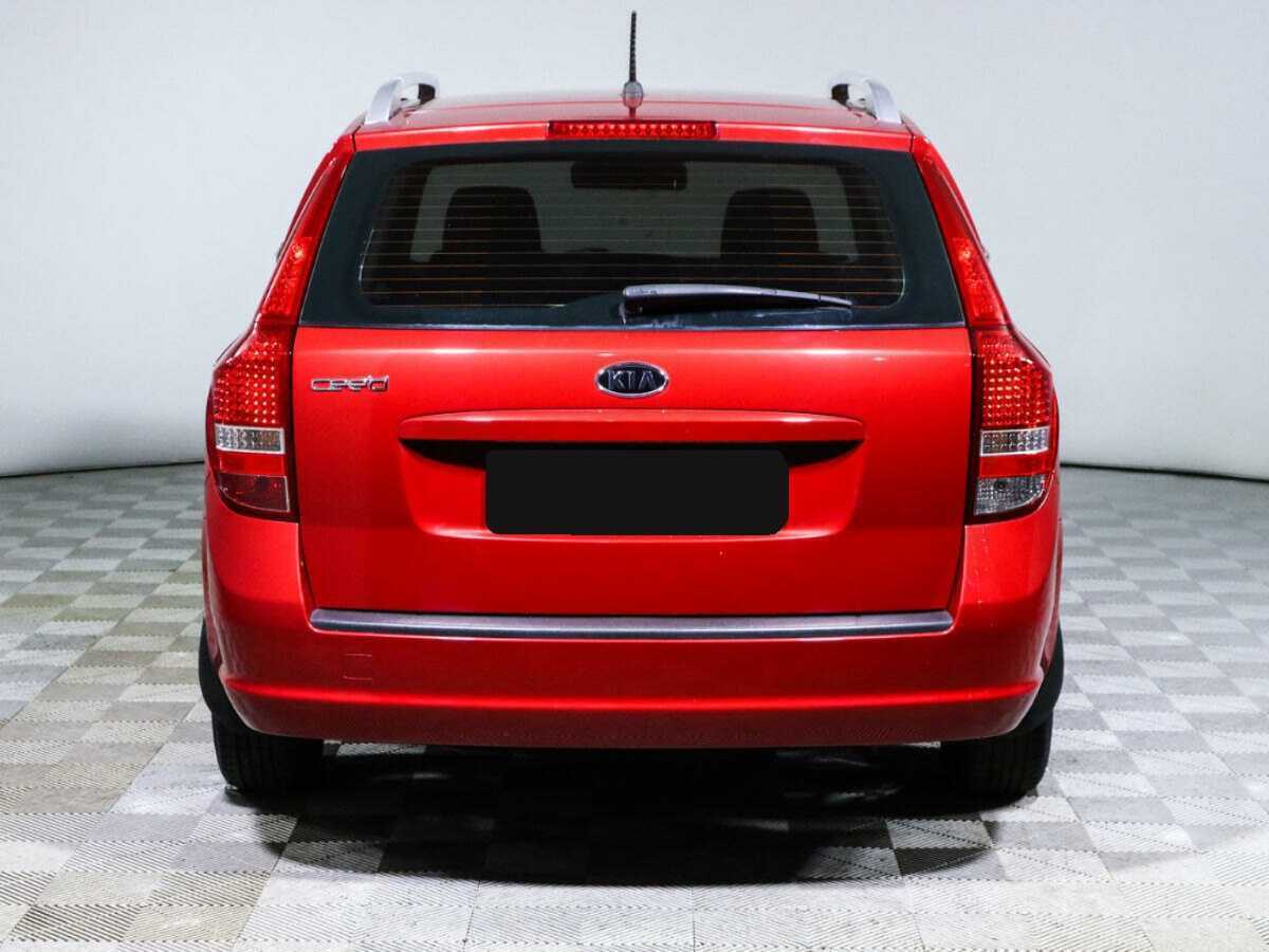 Купить Kia Ceed с пробегом. Фото: #4