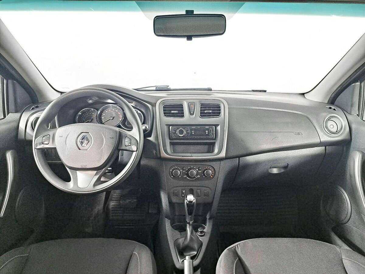 Купить Renault Sandero с пробегом. Фото: #10
