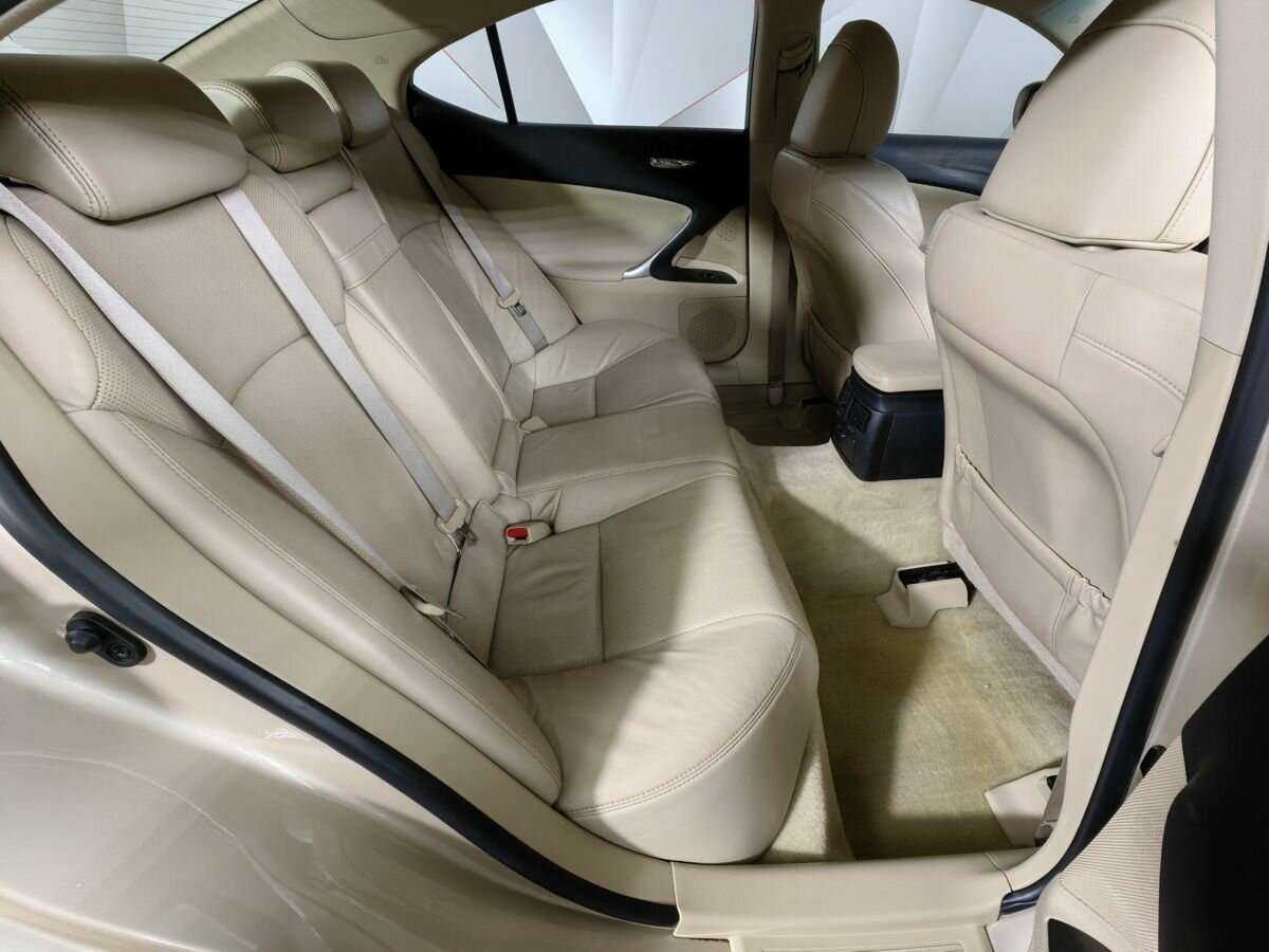 Купить Lexus IS с пробегом. Фото: #10