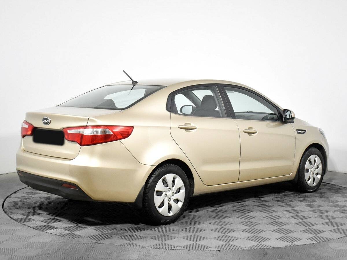 Купить Kia Rio с пробегом. Фото: #4
