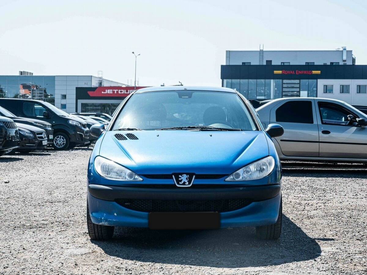 Купить Peugeot 206 с пробегом. Фото: #1