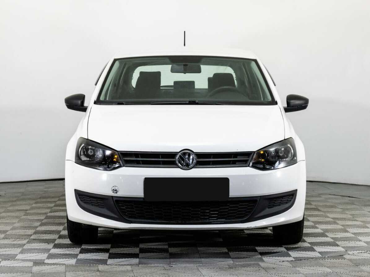 Купить Volkswagen Polo с пробегом. Фото: #1