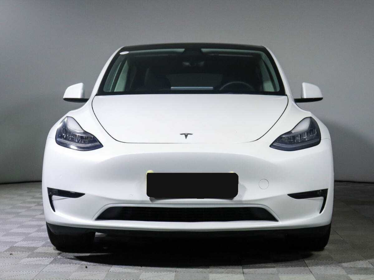 Купить Tesla Model Y с пробегом. Посмотреть фото