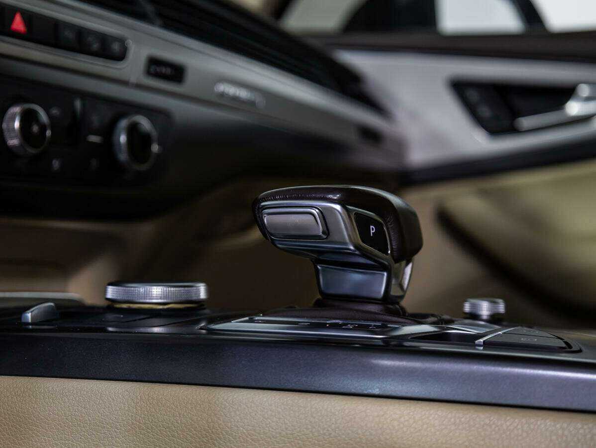 Купить Audi Q7 с пробегом. Фото: #15
