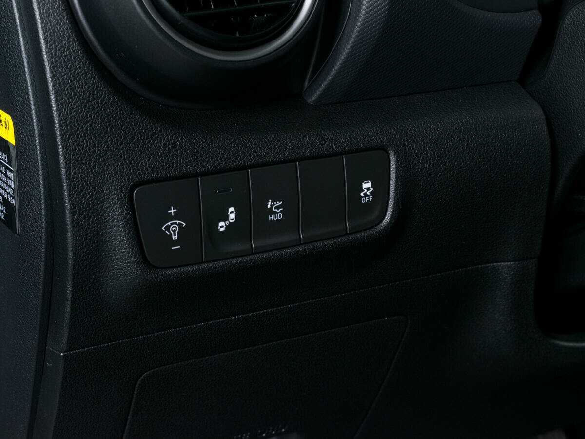 Купить Hyundai Kona с пробегом. Фото: #15