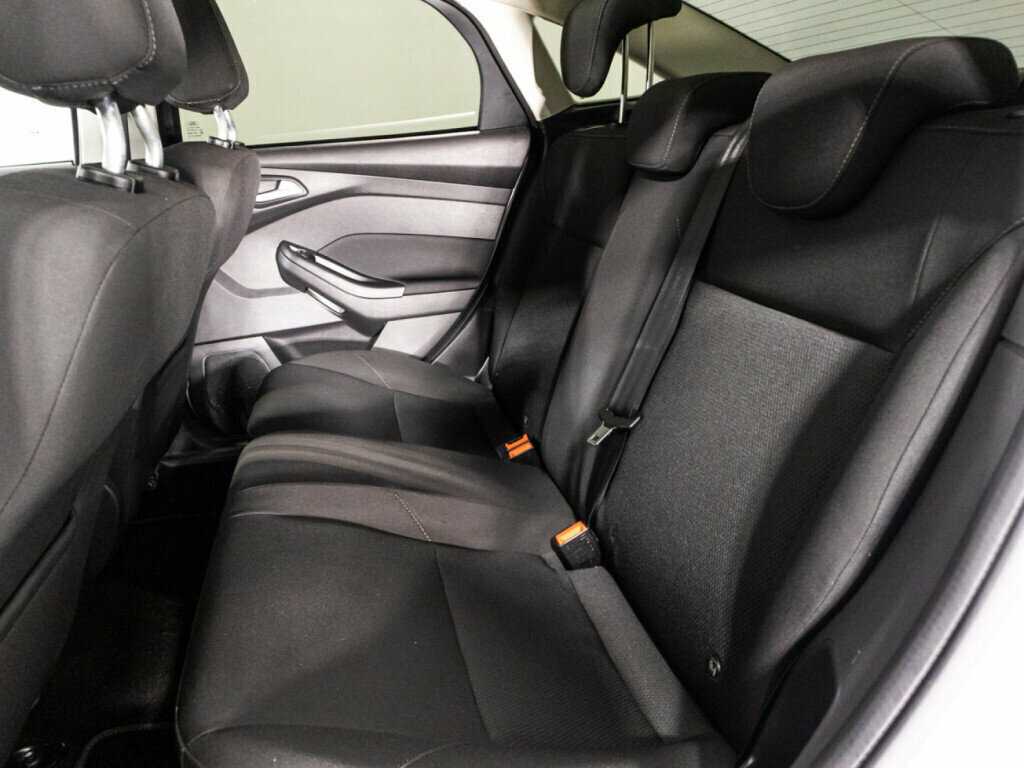 Купить Ford Focus с пробегом. Фото: #7