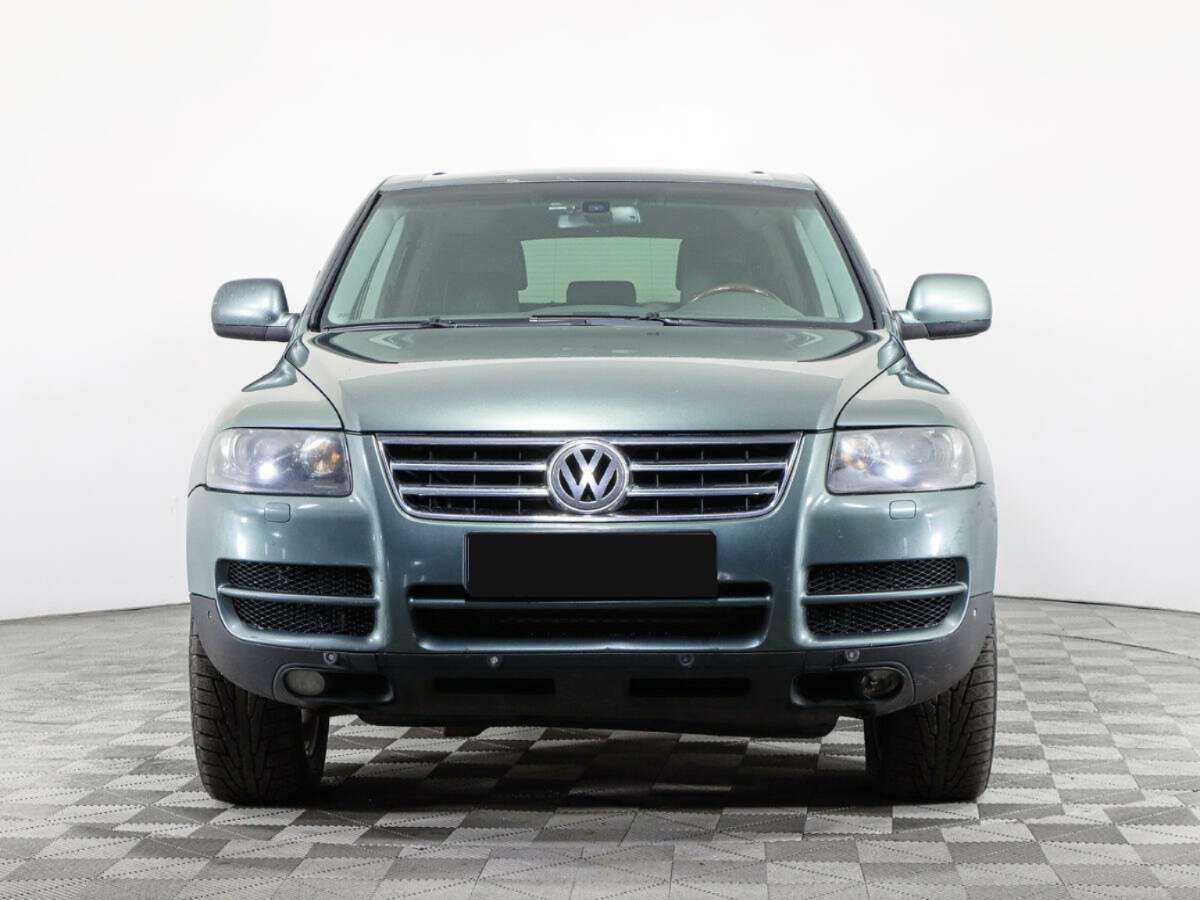 Купить Volkswagen Touareg с пробегом. Фото: #1