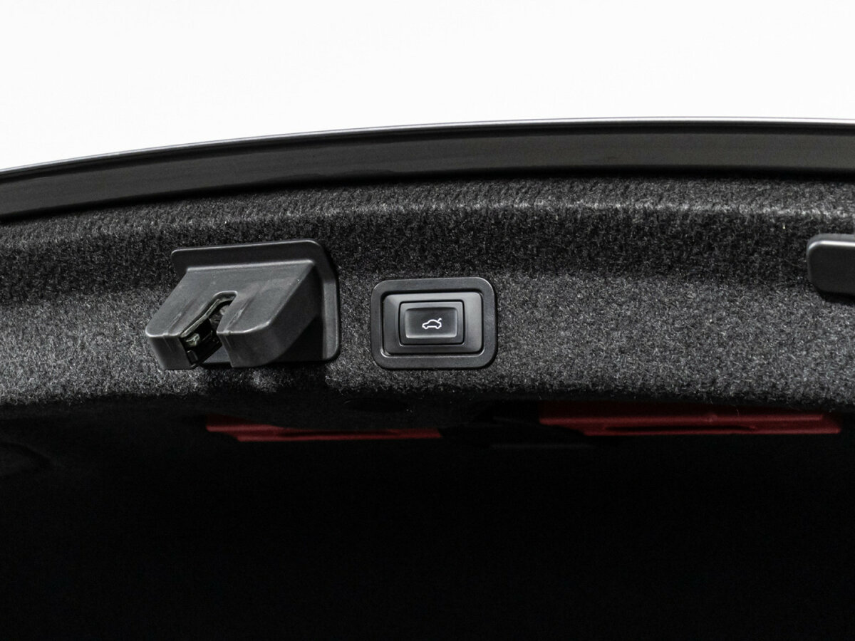 Купить Audi A6 с пробегом. Фото: #12